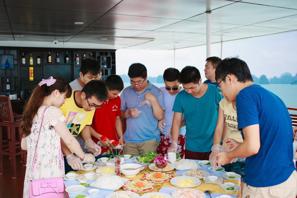 Cristina Diamond Cruise Hotel Ha Long Ruang foto