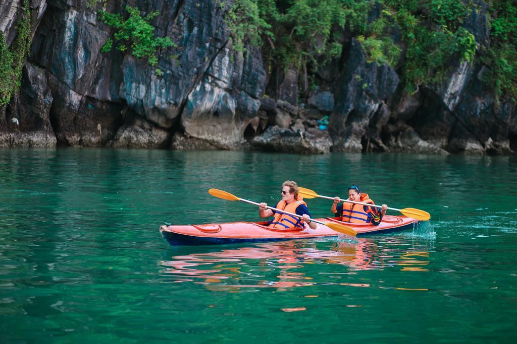 Cristina Diamond Cruise Hotel Ha Long Ruang foto