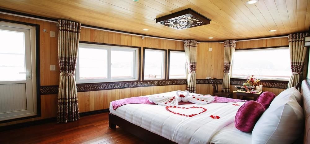 Cristina Diamond Cruise Hotel Ha Long Bagian luar foto