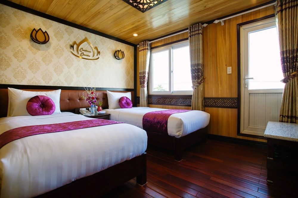 Cristina Diamond Cruise Hotel Ha Long Bagian luar foto