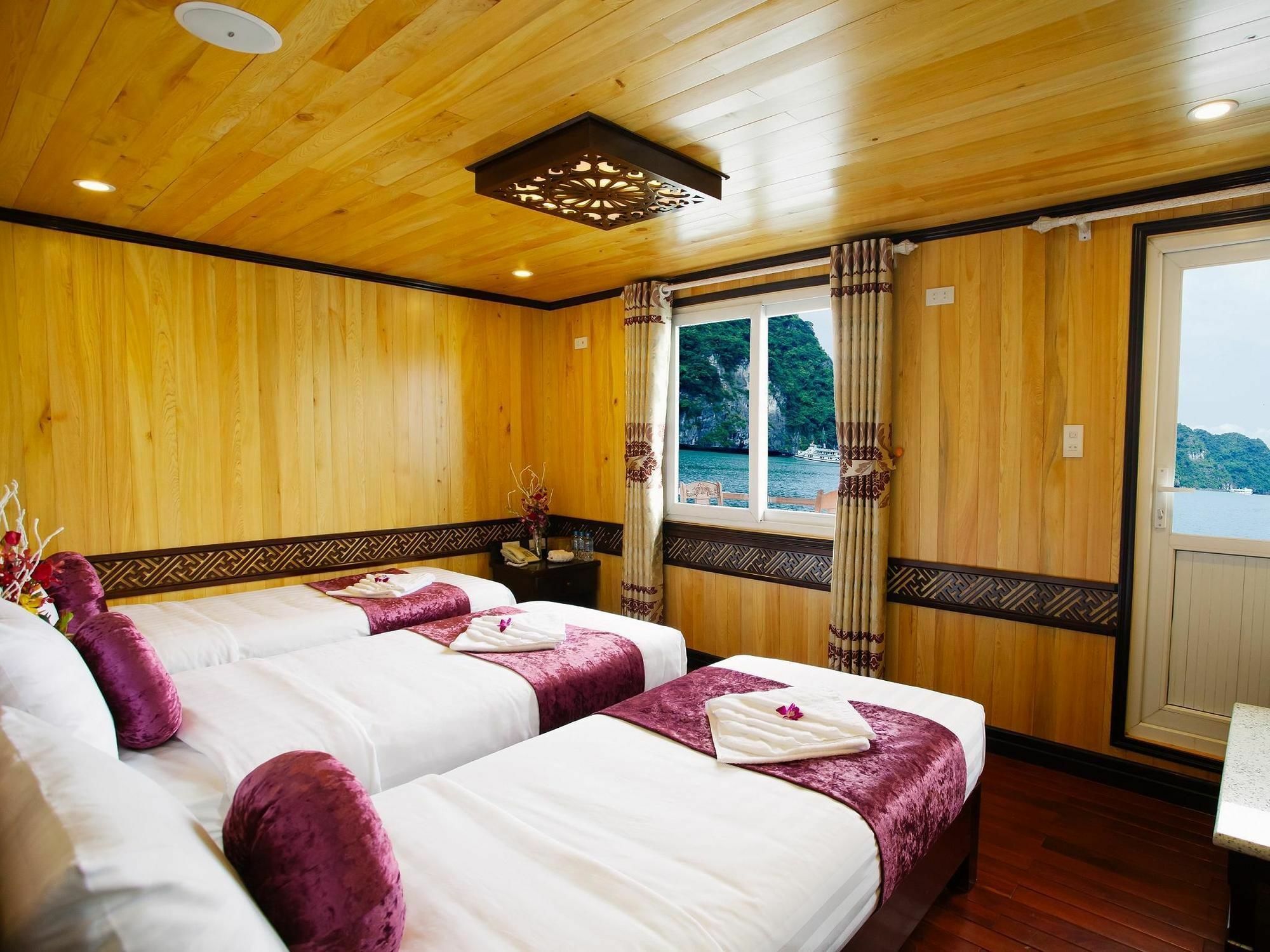 Cristina Diamond Cruise Hotel Ha Long Bagian luar foto